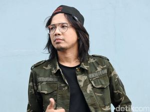 Zian Eks Zigaz Ngaku Pernah Jadi Office Boy Hingga Sekuriti