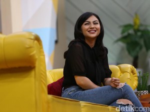 4 Aktivitas Ariel Tatum yang Bisa Kamu Tiru untuk Usir Rasa Bosan Selama di Rumah