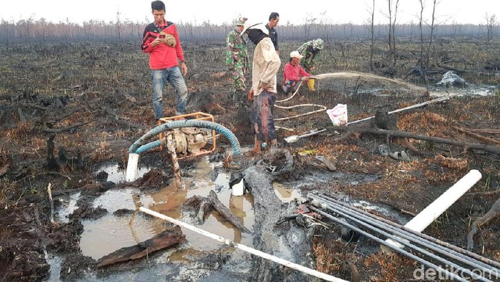 Satgas Buat Sumur Bor di Lahan Terbakar untuk Atasi Karhutla