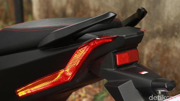 Tes Motor Listrik Gesits, Kena Hujan dan Lewati Tanjakan Curam