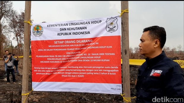  Kementerian LHK menyegel 7 lahan konsesi perusahaan di Sumatera Selatan, Kamis (3/10/2019)