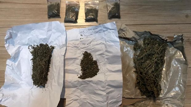 Polisi Temukan Beragam Jenis Kemasan Ganja dari Rifat Umar