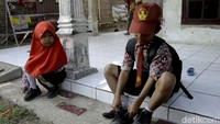 Endri panggilan akrabnya saat ini masih duduk dibangku kelas 3 di SD N 2 Loning, Pemalang.