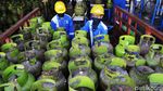 Biasa Pakai Elpiji 3 Kg? Nih Lihat Proses Pengisiannya