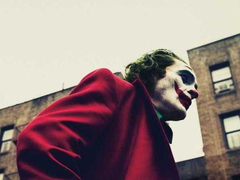 Usaha-usaha Joaquin Phoenix Perankan Arthur Flecks di 'Joker'