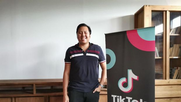 Mau Dapat Centang Biru Tiktok Ada Syaratnya<script async src=