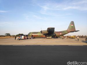 TNI AU Siapkan 3 Pesawat WNI dari Wuhan Usai Transit di Batam ke Natuna