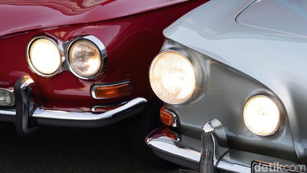VW Karman Ghia di pabrik VW di Kota Osnabruck, Jerman