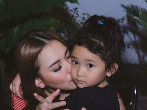 Liburan Hemat Akhir Tahun, Ayu Ting Ting Kabulkan Permintaan Bilqis