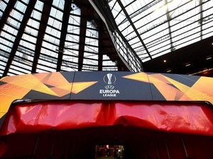 Hasil Liga Europa: Arsenal & MU Menang, Roma Tertahan