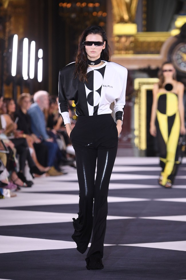Fashion show koleksi spring 2020 Balmain di Paris Fashion Week, Paris, Prancis. Jumat (27/9/2019). Photo by Pascal Le Segretain/Getty Images.