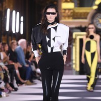 Fashion show koleksi spring 2020 Balmain di Paris Fashion Week, Paris, Prancis. Jumat (27/9/2019). Photo by Pascal Le Segretain/Getty Images.