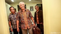 Draf temuan 346 massal ini diberikan langsung oleh Ketua YPKP 65, Bedjo Untung kepada perwakilan Komnas HAM, Kepala Bagian Dukungan Pelayanan Pengaduan Komnas HAM, Imelda Saragih. Dalam draf, sebut Bedjo, terdapat data titik lokasi dan jumlah korban.