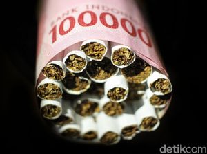 Penerimaan Pajak Loyo, Cukai Rokok Malah Naik Kencang