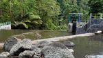 Foto: Terpesona 2 Air Terjun Perawan di Polman