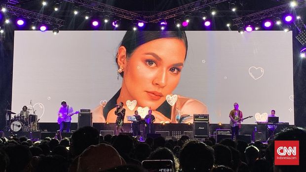 Menggalau Kembali Bersama Raisa di Synchronize Fest 2019