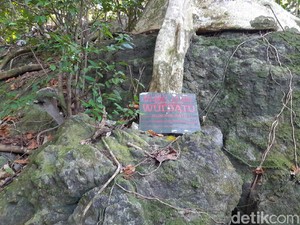 Tempat Keramat, Penjaga Miangas dari Atas Bukit