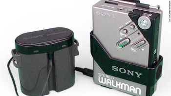 Walkman. Perangkat ini telah merevolusi cara orang mendengar musik. Foto: CNN