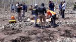 Kerangka Manusia di Kebun Jati Gegerkan Warga