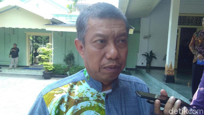 Walkot Yogya: Pasar Malam Sekaten Tak Digelar Bukan karena Kondisi Alun-alun Walkot Yogya: Pasar Malam Sekaten Tak Digelar Bukan karena Kondisi Alun-alun