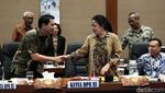 Para Pimpinan DPR Hadiri Rapat Pembagian Ruang Kerja
