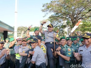 Ini Kejutan Manis Polres Malang Kota di HUT TNI ke-74