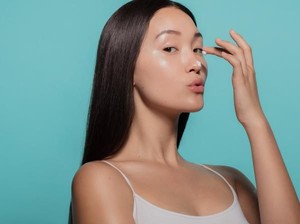 9 Cara Membuat Wajah Glowing Seperti Artis Korea