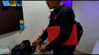 Begini Detik-detik Polisi Geledah Kamar Rifat Umar Terkait Narkoba