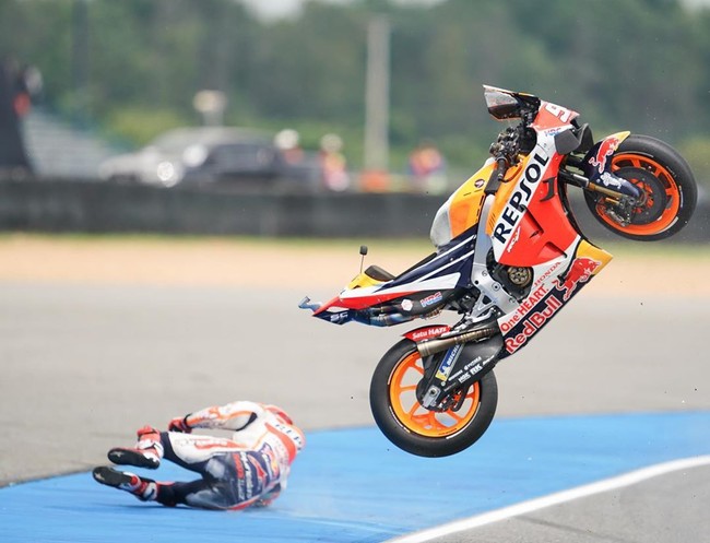Berita Populer: Mobil Rp 150 Jutaan, Motor yang Antar Marquez Juara