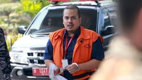 Salah satu tersangka kasus dugaan suap impor bawang putih, Zulfikar, menjalani pemeriksaan di KPK, Jakarta, Jumat (4/10/2019). Zulfikar merupakan pihak swasta yang ditetapkan KPK sebagai tersangka dalam kasus tersebut bersama dengan anggota DPR I Nyoman Dhamantra.