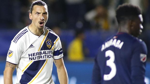 Zlatan Ibrahimovic tidak memperpanjang kontrak dengan LA Galaxy.