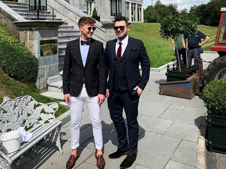 Mark Westlife bersama pacar prianya. Foto: Dok. Instagram/markusmoment Mark Westlife bersama pacar prianya. Foto: Dok. Instagram/markusmoment