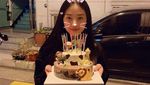 Gaya Cute Kim Hye Yoon, Bintang Extraordinary You Saat Kulineran