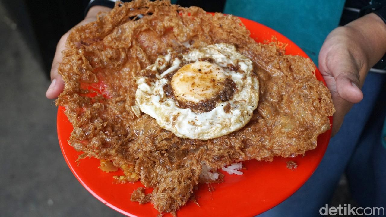 Nasi Telor Sentsoa
