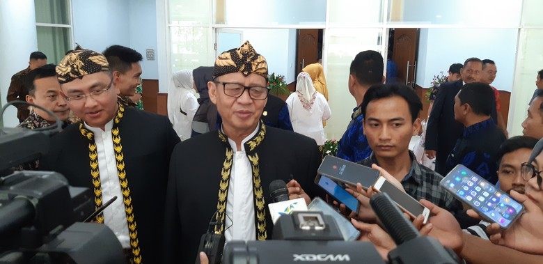 Ultah Banten Ke-19, Gubernur Ingin Tanam dan Buat Jengkol Mendunia Ultah Banten Ke-19, Gubernur Ingin Tanam dan Buat Jengkol Mendunia