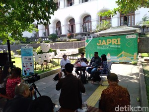 Cegah Tenaga Kerja Ilegal, Pemprov Jabar Terapkan Sistem Navigasi