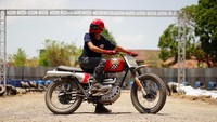 Pada perhelatan ke Delapan ini atau tepatnya Kustomfest 2019 - Back To The Roots, Lulut Wahyudi beserta Tim Retro Classic Cycles menghadirkan Lucky Draw yang dibuat berdasarkan inspirasi, pengalaman serta filosofi mendalam yang serta merta dilebur jadi satu, dan dituangkan dalam wujud Lucky Draw tahun ini yang kemudian dinamakan Ontoseno”. Foto: dok. Kustomfest