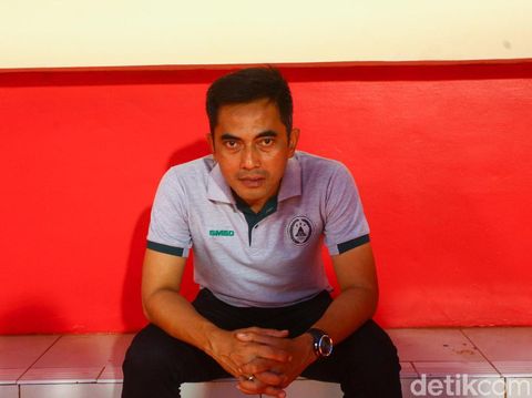 Seto Nurdiantoro, pelatih PSS Sleman