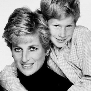 Terungkap Parfum Favorit Putri Diana, Dipakai Pangeran Harry untuk Terapi