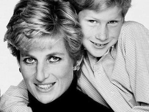 Terungkap Parfum Favorit Putri Diana, Dipakai Pangeran Harry untuk Terapi