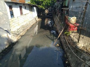 Cerita Warga di Jakbar Tak Punya Septic Tank, Kotoran Dibuang ke Kali