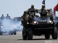 Kado Jokowi ke TNI: Cicilan Rumah Diperpanjang dan Tukin Naik