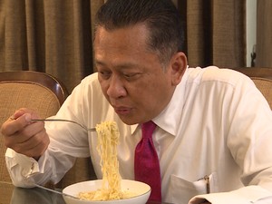 Bamsoet hingga Jack Ma, Deretan Orang Super Tajir yang Hobi Makan Mie Instan