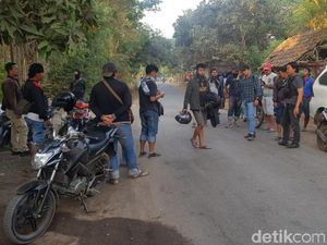 Gerebek Rumah DPO Begal, Polisi Temukan Bondet dan Tiga Motor