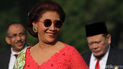 Gaya Para Tokoh Hadiri Peringatan HUT TNI