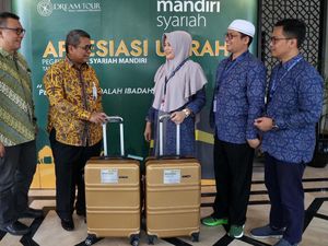 600 Pegawai Mandiri Syariah Berangkat Umroh
