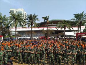 HUT Ke-74 TNI, Polri Gratiskan Perpanjangan SIM bagi 600 Prajurit