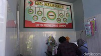 Selama setahun terakhir lebih dari 50 persen pengunjung Puskesmas Sempu justru orang sehat. Mal orang sehat berfungsi sebagai pusat edukasi, misal saat kunjungan siswa sekolah. (Foto: Frieda Isyana Putri/detikHealth)