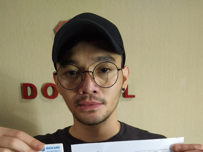 Penyanyi Dangdut Daffa Ditangkap Polisi Terkait Narkoba Penyanyi Dangdut Daffa Ditangkap Polisi Terkait Narkoba