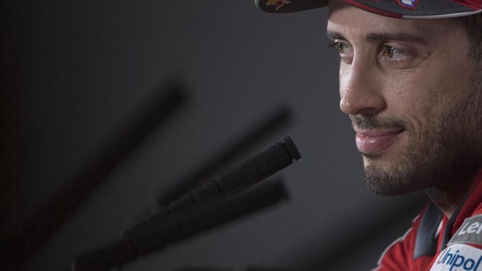 Andrea Dovizioso memperkirakan akan ada kerumunan besar berburu podium di MotoGP Thailand. (Foto: Mirco Lazzari gp/Getty Images) Andrea Dovizioso memperkirakan akan ada kerumunan besar berburu podium di MotoGP Thailand. (Foto: Mirco Lazzari gp/Getty Images)